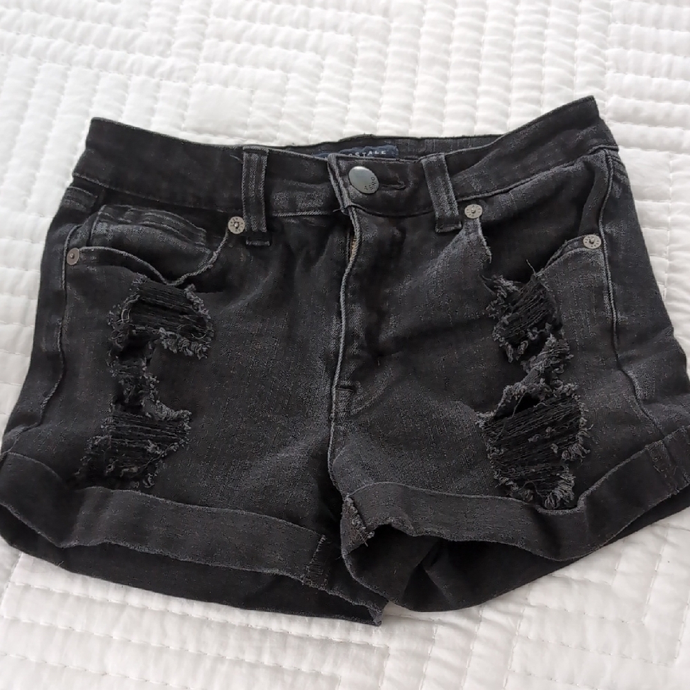 Aeropostale High Rise Midi Black Distressed Denim Shorts Size 4